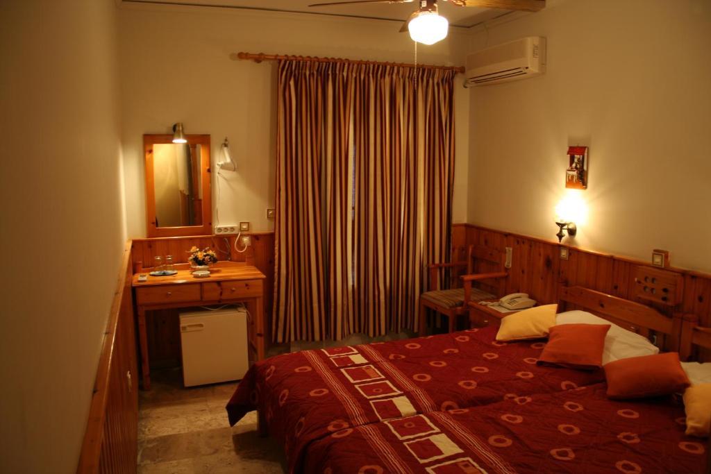 Samaina Hotel Pythagoreio  Exterior photo