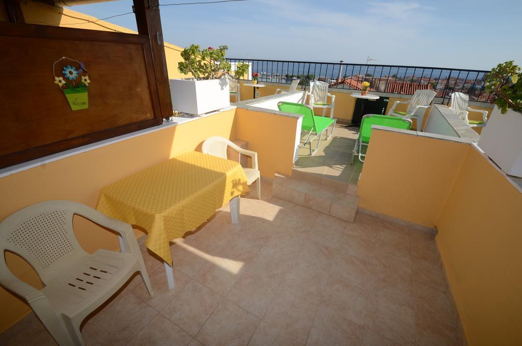 Samaina Hotel Pythagoreio  Exterior photo